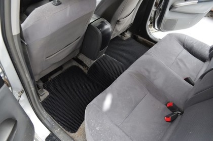 Ворсовые коврики на Toyota Prius (20) 2004 - 2009 в Таганроге
