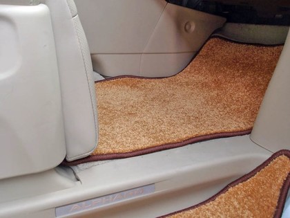 Ворсовые коврики на Toyota Alphard (H20) 2008 - 2015 в Таганроге
