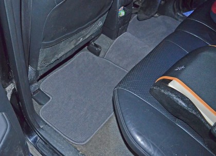 Ворсовые коврики на Toyota Rav4 II 2000 - 2006 в Таганроге