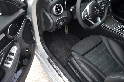 Ворсовые коврики на Mercedes C (W205) 2014 - 2023 в Таганроге