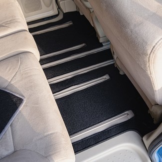 Ворсовые коврики на Nissan Serena (C25) 2005 - 2010 в Таганроге