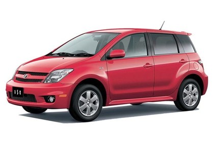 Коврики на Toyota Ist I 2002 - 2007 в Таганроге
