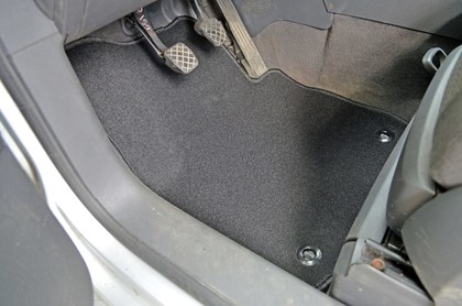 Ворсовые коврики на Volkswagen Touran 2003 - 2015 в Таганроге