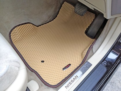 Коврики на Nissan Fuga (Y50) 2004 - 2009 в Таганроге