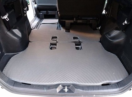 Ворсовые коврики на Toyota Voxy (R80) 2014 - 2021 в Таганроге