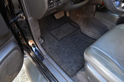 Ворсовые коврики на Infiniti QX4 1996 - 2003 в Таганроге