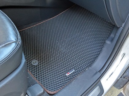 Ворсовые коврики на Hyundai Santa Fe III 2012 - 2019 в Таганроге
