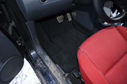 Ворсовые коврики на Mitsubishi Colt VI 2002 - 2012 в Таганроге