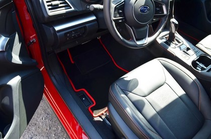 Ворсовые коврики на Subaru XV II 2017 - 2022 в Таганроге