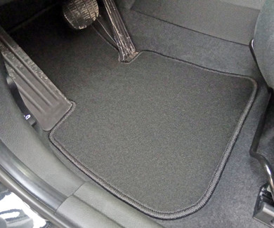 Ворсовые коврики на BMW 2 Active Tourer (F45) 2014 - 2022 в Таганроге