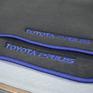 Ворсовые коврики на Toyota Prius PHV (50) 2016 - 2023 в Таганроге