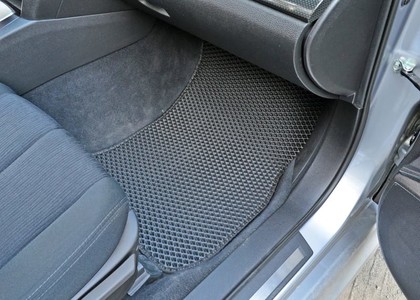Коврики на Subaru Legacy VI 2014 - 2021 в Таганроге