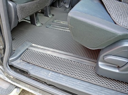 Ворсовые коврики на Toyota Noah (R80) 2014 - 2021 в Таганроге