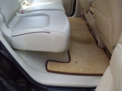 Ворсовые коврики на Infiniti QX56 II 2010 - 2014 в Таганроге