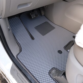 Ворсовые коврики на KIA Carnival III 7 мест 2014&nbsp;-&nbsp;2021 в Таганроге