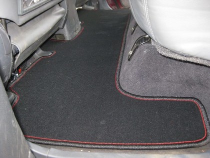Ворсовые коврики на Toyota Land Cruiser 80 1990 - 1997 в Таганроге