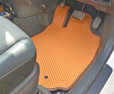 Ворсовые коврики на Toyota Wish II 2009 - 2017 в Таганроге