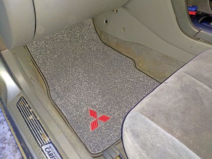 Ворсовые коврики на Mitsubishi Galant VIII 1996 - 2005 в Таганроге